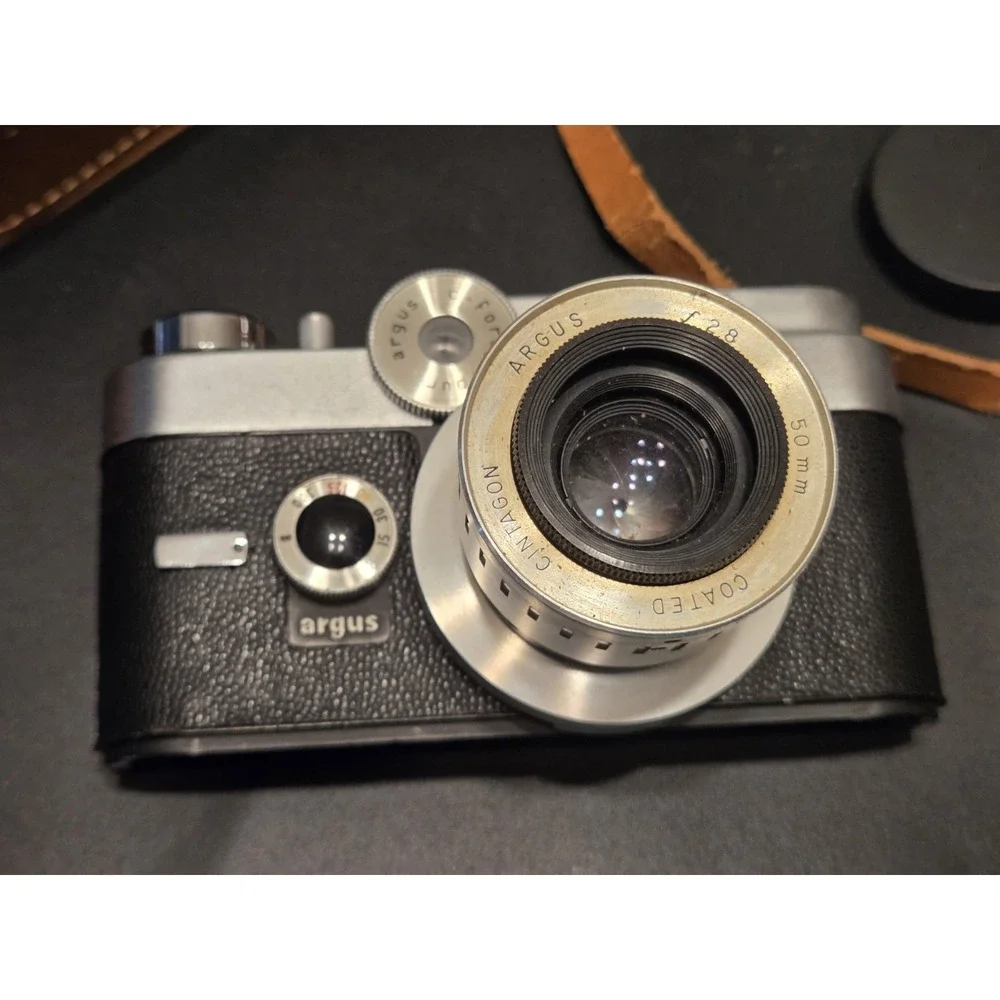 Vintage Argus C44 35mm Film Camera w/California Saddle Leather Case, EX+